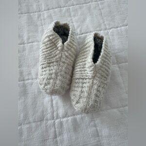 Bombas baby gripper slipper